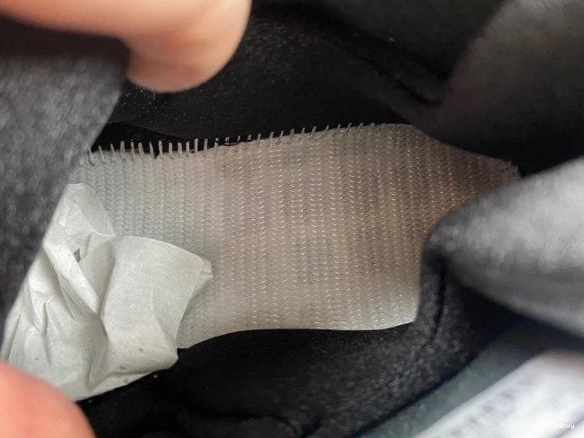 8 305381-025 (2015) Retro Jordan Aqua 1106